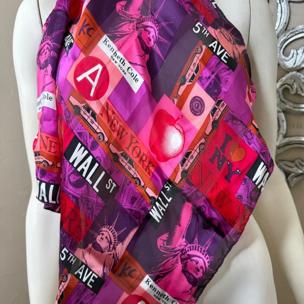Kenneth Cole New York Big‎ Apple Scarf Pink